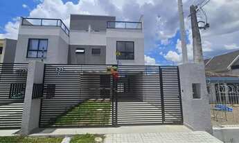 Imagem 2: Lindo Sobrado à Venda no Boqueirão Conforto e Localização Privilegiada