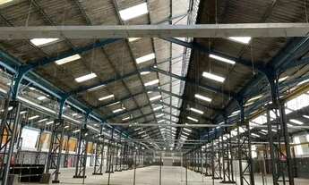 Imagem 5: Galpão/Depósito/Armazém e 10 banheiros para Alugar com 8086 m²