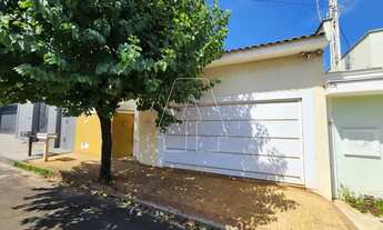 Imagem 2: Casa à venda no Bairro Saudade, Araçatuba