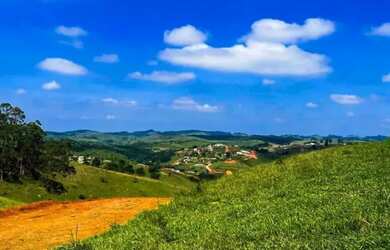 Imagem 2: Casa de condomínio para venda tem 600 metros quadrados em Centro - Jacareí - SP