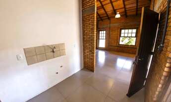 Imagem 4: Casa no Campeche com escritura pública, 2 dormitórios, 1.2km da praia