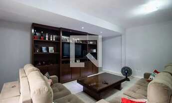 Imagem 2: Casa à Venda - Itaquera, 3 Quartos, 250 m2