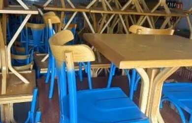 Imagem 2: Conjunto 1 mesa 2 cadeiras