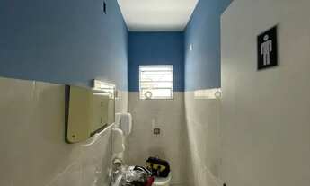 Imagem 5: ALUGO casa comercial com170m² 6 salas, 4 banheiros e edicula