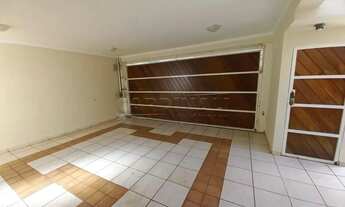 Imagem 2: Casa Térrea Galpão / depósito com 2 vagas na garagem