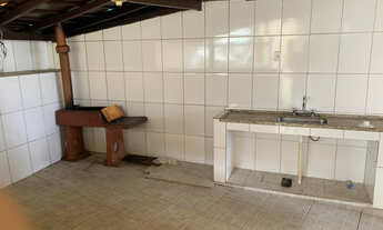 Imagem 2: Casa no centro de Piumhi