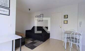 Imagem 2: Apartamento para Aluguel - Água Verde, 2 Quartos, 50 m2