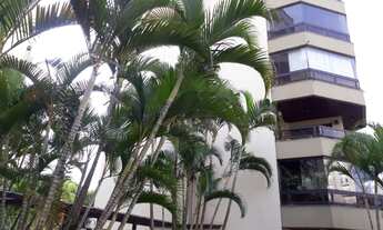 Imagem 2: Apartamento p/ venda possui 220 m2 c/ 4 dorms sendo 2 suites e 3 vagas na Lapa - São Paulo