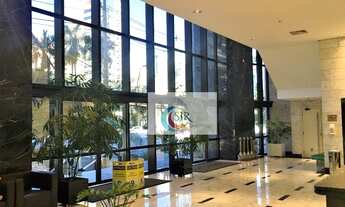 Imagem 5: Sala comercial de 142 m², com 5 vagas de garagem, piso elevado, ar condicionado central. E