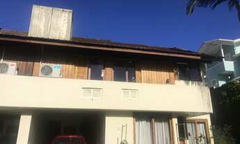 Imagem: FLORIANóPOLIS - Casa de Condomínio - Carvoeira