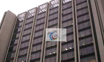 Imagem 3: Sala comercial de 562m² com piso elevado, móveis, 9 salas, 9 banheiros e 12 vagas de garag