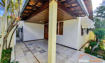 Imagem 4: Térrea para venda tem 360 metros quadrados com 5 quartos em Funcionários - Montes Claros