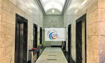 Imagem 2: Sala comercial de 568,00 m² com 20 vagas de garagem, piso elevado com carpete, forro modul