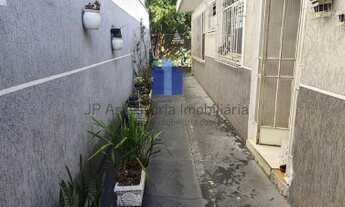 Imagem 7: Casa para Venda em Curitiba, Portão, 4 dormitórios, 1 suíte, 3 banheiros, 4 vagas