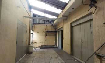 Imagem 6: Excelente Galpão comercial com diversas divisórias e salas.ÓTIMA LOCALIZAÇÃO