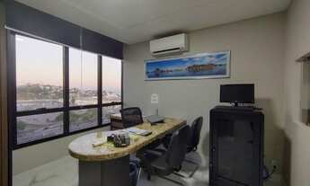 Imagem 2: Livia Machado Imóvel , vende Sala recém - reformada na Enseada do Suá