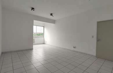 Imagem 2: Sala para alugar por R$ 780.00, 32.56 m2 - CENTRO - JOINVILLE/SC