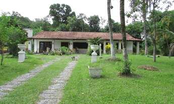 Imagem 2: Fabio Paes Imóveis - Sítio a venda com 5.000m², lago, nascente, bem localizado