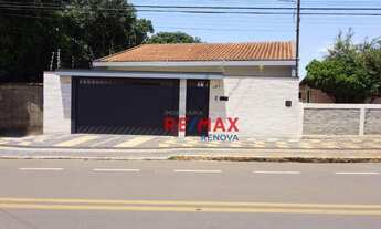 Imagem 2: Excelente Oportunidade Casa com 4 dormitórios à venda, 275 m² por R$ 750.000,00 - Parque S