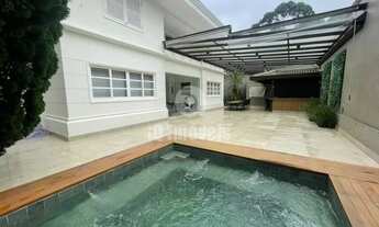 Imagem 3: Casa Alto padrão em Condomínio Fechado, 4 suítes, 6 vagas, segurança total