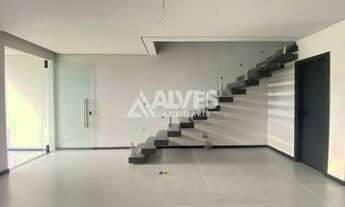 Imagem 6: CASA COM 3 QUARTOS SENDO 1 SUÍTE COM VARANDA PISCINA E ÁREA GOURMET