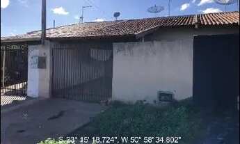 Imagem 2: Casa para venda possui 69 metros quadrados com 2 quartos em Centro - Jataizinho - PR