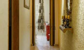 Imagem 5: Linda Casa no Jardim Primavera - 3 Dormitórios sendo 1 suíte - 128m² - Estuda Permuta