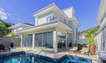 Imagem: Linda casa em condomínio fechado com 3suítes