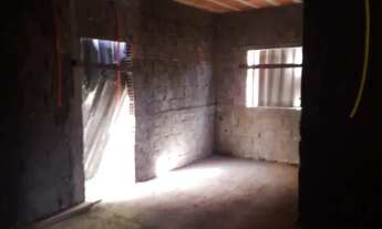 Imagem 3: Casa em fase de acabamento