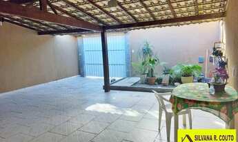 Imagem 6: Itaipuaçu-Jd. At. Leste-Casa 2 Qts+anexo e Piscina-R$ 500 Mil