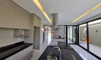 Imagem 7: Casa no Condomínio Quinta do Lago 1 para vender com 3 dormitórios com armários e closet