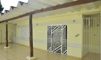 Imagem 4: Cód.: 400 - Casa de Esquina com 04 quartos, 03 suítes no Centro