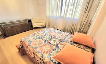 Imagem 2: Ipanema, junto Vinicius de Morais