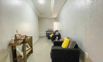 Imagem: Cód. 929 - Casa 04 Quartos com Localização