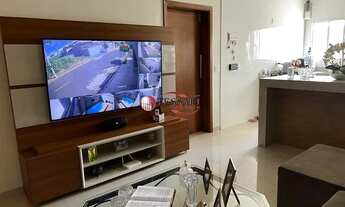 Imagem 4: Vende casa no Ary Attab com 3 dormitórios, sendo um tipo apartamento, sala 2 ambientes, co