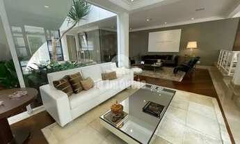 Imagem 7: Casa Alto padrão em Condomínio Fechado, 4 suítes, 6 vagas, segurança total