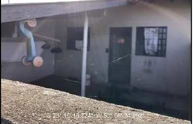 Imagem 3: Casa para venda possui 69 metros quadrados com 2 quartos em Centro - Jataizinho - PR