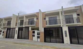 Imagem: Sobrado novo, 3 dormitórios, sendo 1 suíte