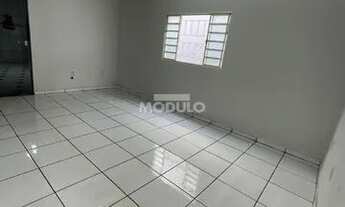 Imagem 6: CASA RESIDENCIAL à venda, 3 quartos, 1 suíte, 2 vagas, Granada - Uberlândia/MG