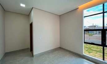 Imagem 4: Hemilly) - linda casa no bairro Planalto