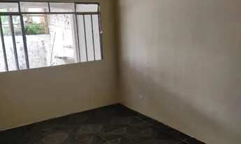 Imagem 4: Casa nos fundos bairro alto