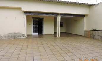 Imagem 3: Casa de 03 quartos no Centro de Goiânia