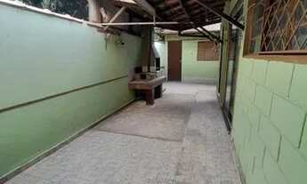 Imagem 5: Sobrado no centro de Pindamonhangaba com 4 dormitórios