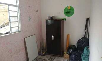 Imagem 3: Casa 3 quartos uma rua fas a divisa com BH