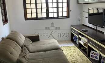 Imagem 3: Maravilhosa Casa no Cidade Jardim - 3 Dormitórios sendo 1 Suíte - 149m² - Piscina e Área G