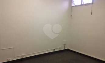 Imagem 4: Sobrado comercial para locação com 5 salas, 2 banheiros e 2 vagas