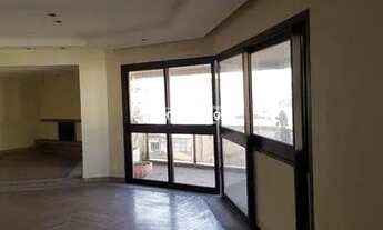 Imagem 7: 4 suítes com armários , 5 dorms 5 suítes 6 vagas 650² mts