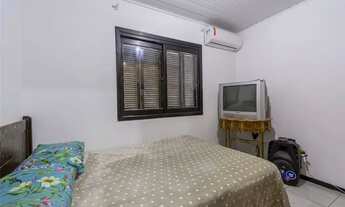 Imagem 7: CASA AO LLADO DA ACADEMIA