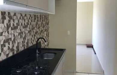 Imagem 2: Apartamento reformado 2 quartos 1 vaga / Lago Azul