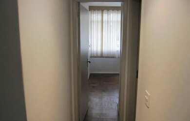 Imagem 3: Apartamento para venda possui 125 metros quadrados com 3 quartos em Icaraí - Niterói - RJ